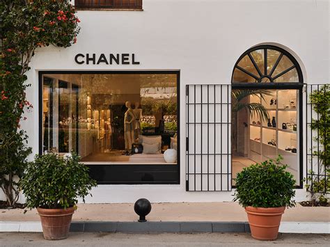 chanel boutique saint tropez|Chanel st tropez.